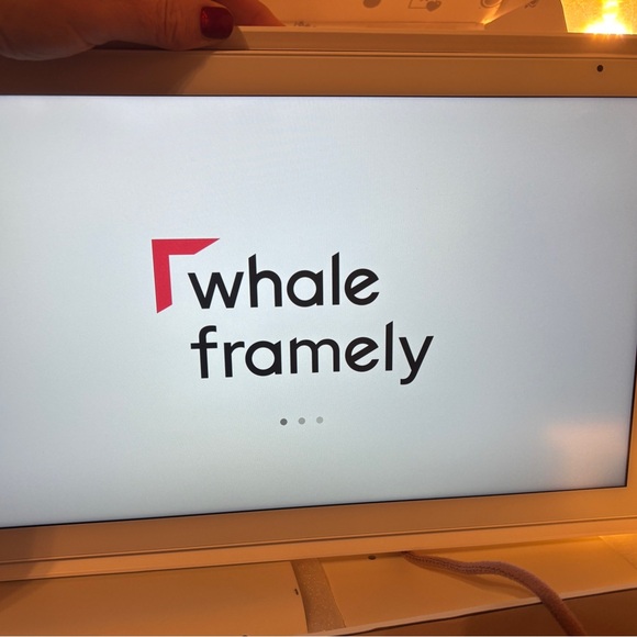 15.6" White Digital Calendar Tablet - New/Open Box - Picture 10 of 11